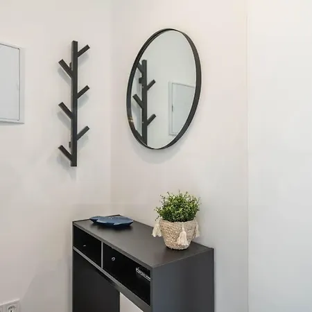 Apartment Sunlit & Fresh - Center By Rems Malaga